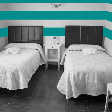 Defensa 821 Bed And Breakfast Buenos Aires Esterno foto